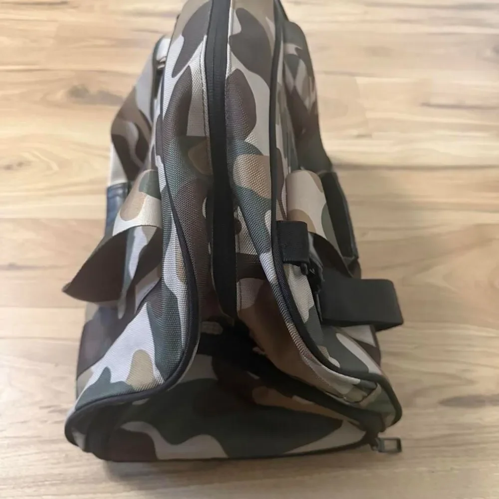 Vooray Burner Gym Duffel Bag 23L Textured Camo Camouflage Shoe Pocket Travel